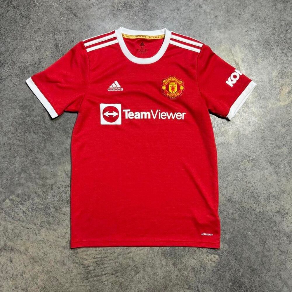Adidas Men's Red T-shirt